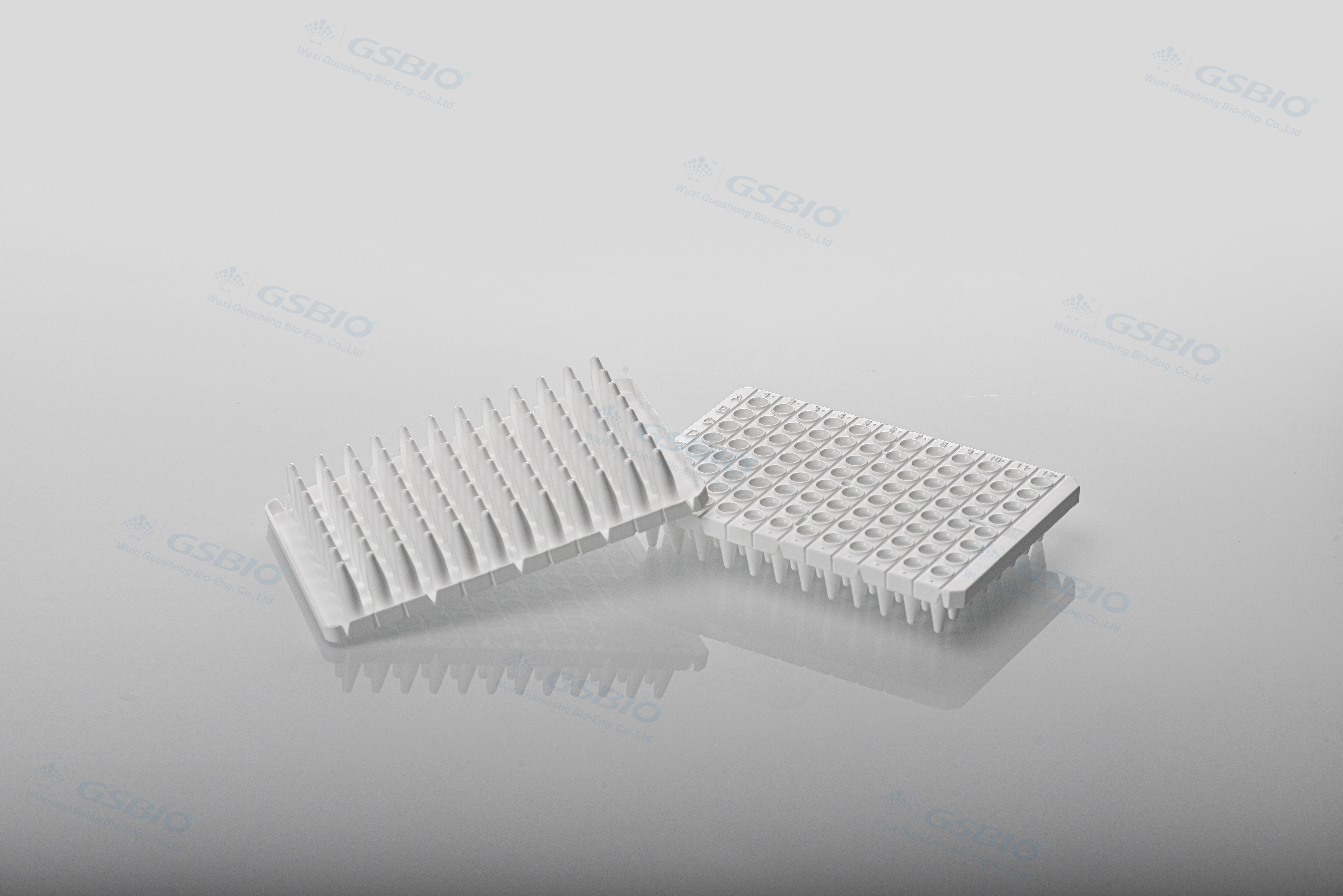 0.2mL Semi-skirted PCR 96-Well Plates. clear or white, using PP materials, be used for real-time fluorescence quantitative experiments (qPCR).